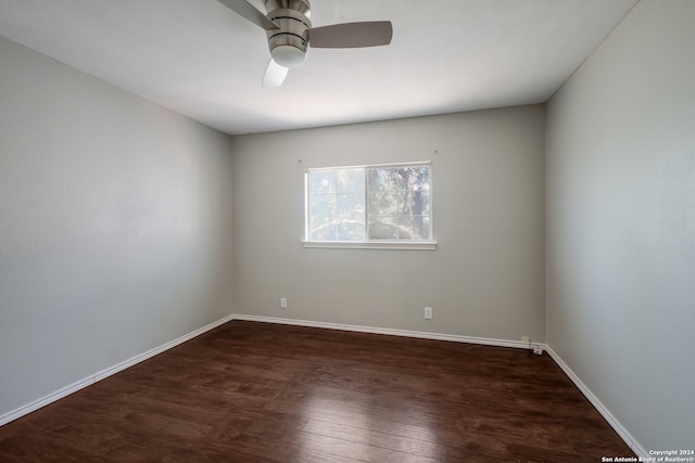 unfurnished room featuring ceiling fan and hardwood / wood-style flooring