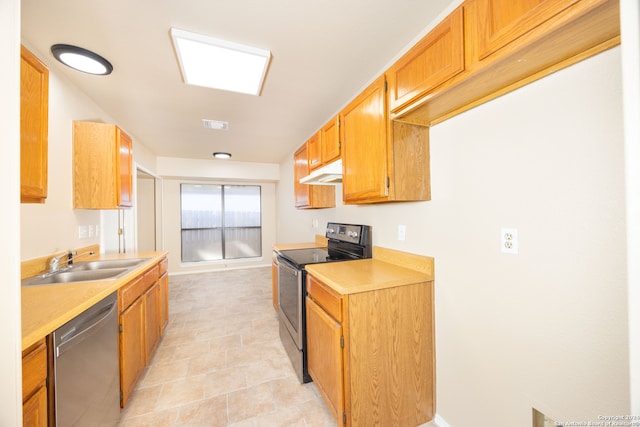 kitchen featuring sink and appliances with stainless steel finishes