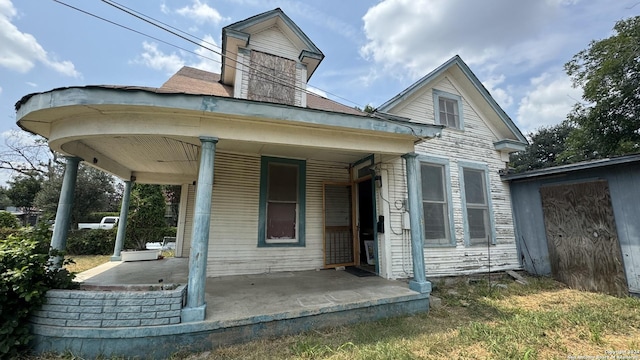 exterior space featuring a porch