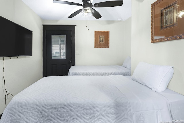 223 E Craig Pl, San Antonio, TX 78212 - bedroom featuring a ceiling fan