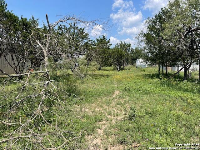 437 Rio Luna, Bandera TX, 78003 land for sale