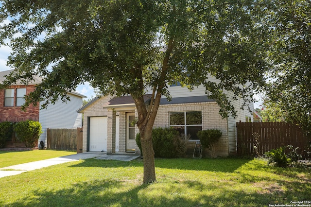 view of front of home with a front yard