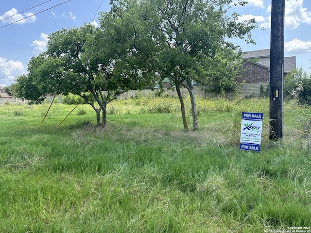 10922 Lima Dr, San Antonio, TX 78213