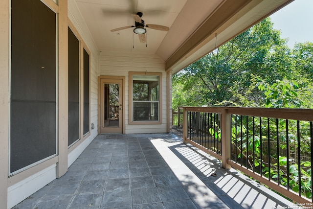 balcony with ceiling fan