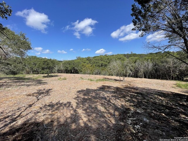 Listing photo 2 for 601 River Mountain Dr, Boerne TX 78006