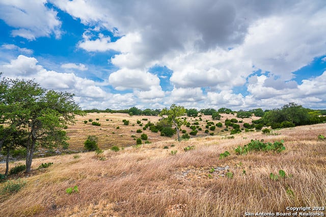 LOT145 Cattlemans Crossing Dr, Kerrville TX, 78028 land for sale