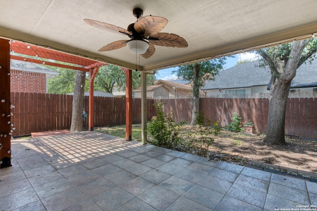 view of patio / terrace featuring ceiling fan