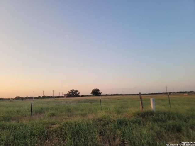 Listing photo 3 for 815 E Fm 462, Moore TX 78057