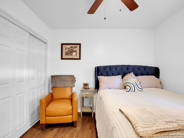 game room with hardwood / wood-style flooring