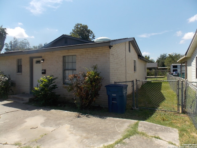 view of property exterior