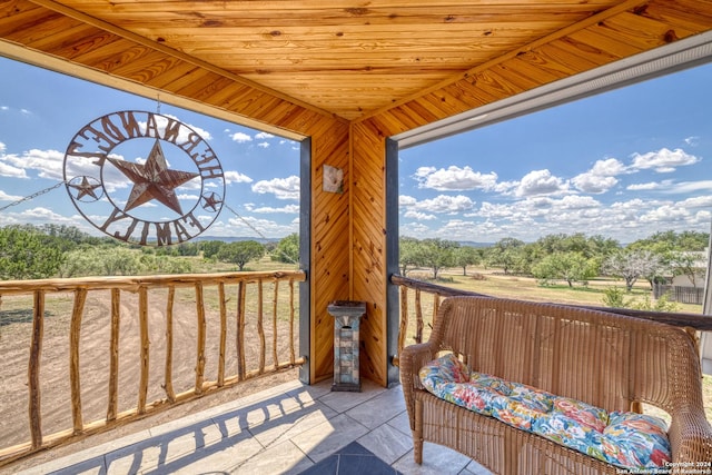 136 Cardinal Dr, Camp Wood, TX 78833 - view of balcony