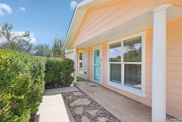 view of entrance to property