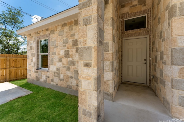 view of entrance to property