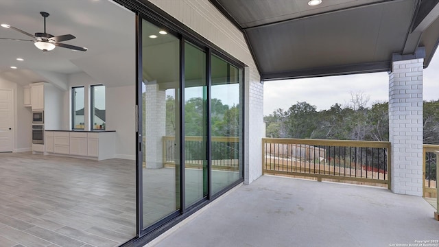 balcony with ceiling fan