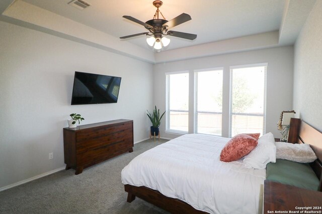 carpeted living room featuring lofted ceiling