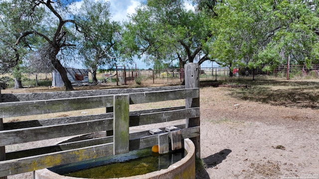 view of property's community featuring a rural view