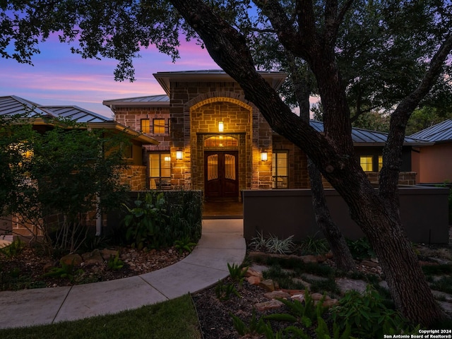 view of front of home