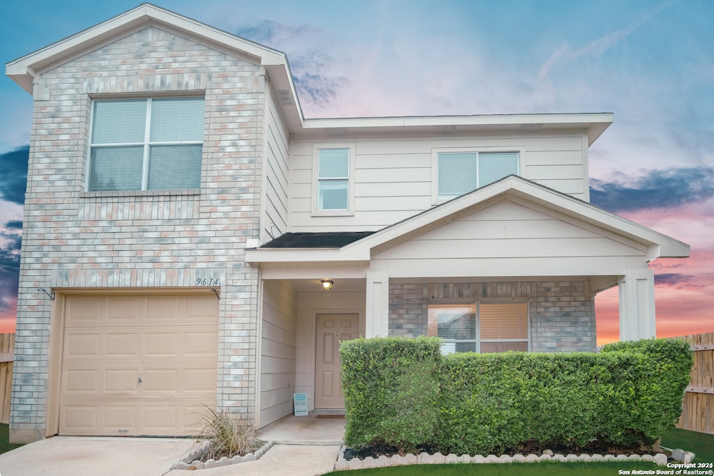 view of front of home featuring a garage