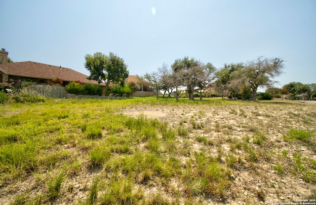 Listing photo 3 for 2004 Valencia Dr, Kerrville TX 78028