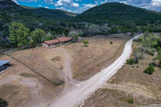 drone / aerial view featuring a mountain view