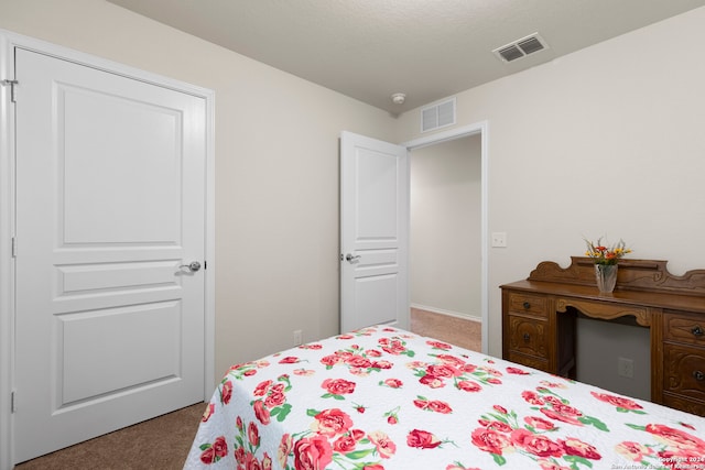 bedroom with carpet flooring