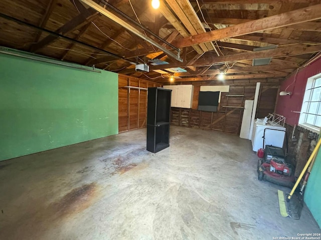 basement featuring washer / clothes dryer