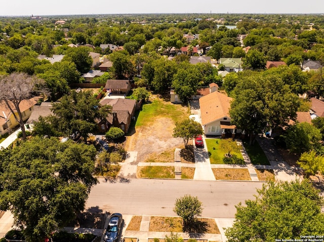 Listing photo 2 for 2028 W Huisache Ave, San Antonio TX 78201