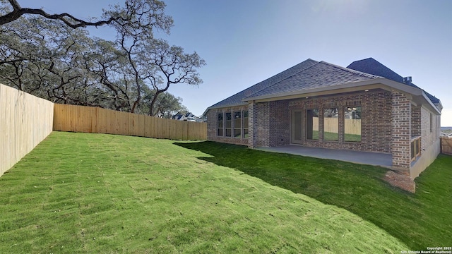 view of yard with a patio area