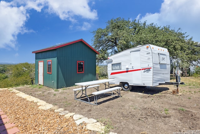 view of outbuilding