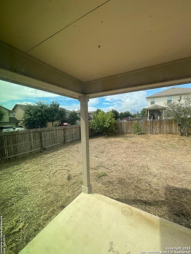 view of yard with a patio