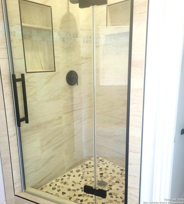 bathroom featuring vanity and a bathtub