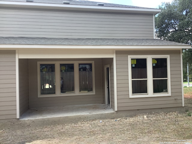 doorway to property with a porch