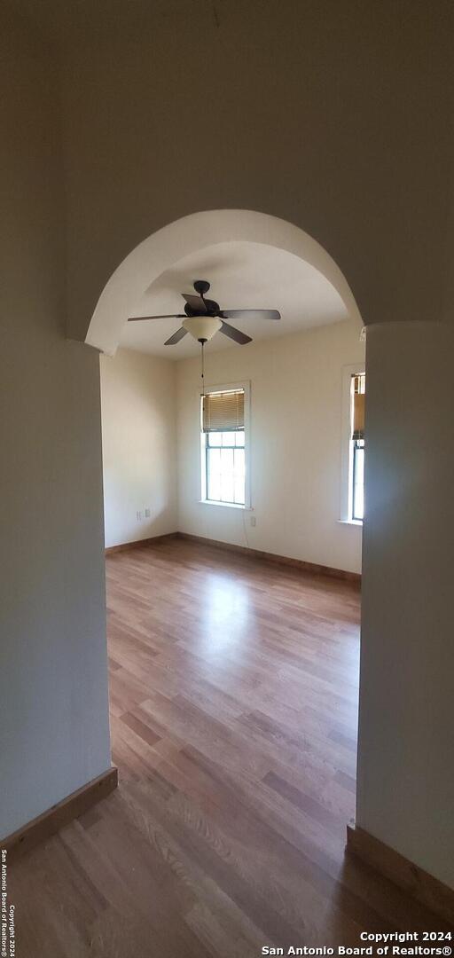 912 Fm 624, Cotulla, TX 78014