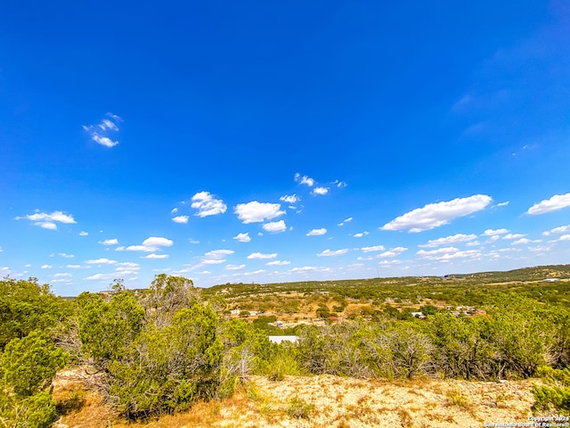 Listing photo 2 for 108 Heights Trl, Kerrville TX 78028