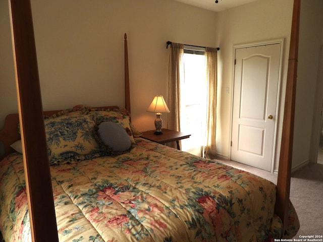 bedroom featuring carpet flooring