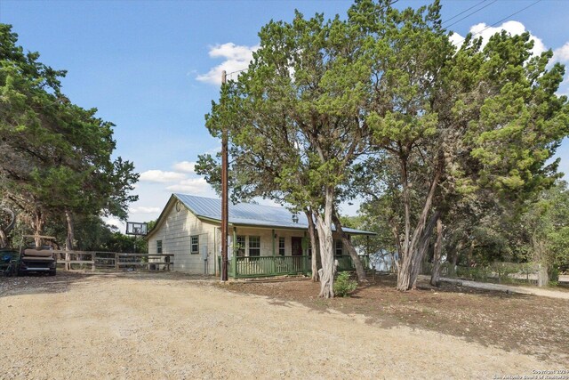 view of front of house