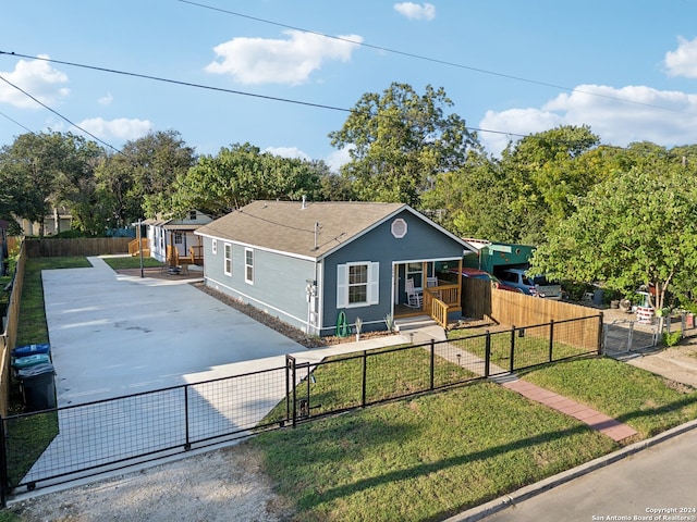 view of front of home with a front yard