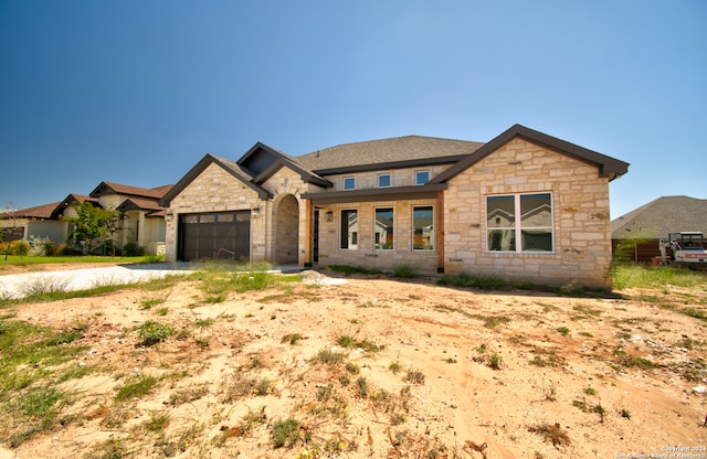 view of front of house featuring a garage