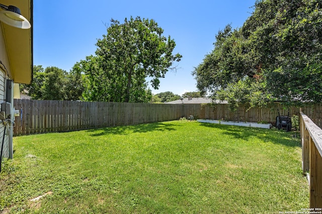 212 San Saba, Portland, TX 78374 - view of yard