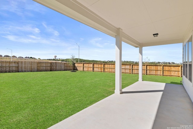 view of yard with a patio