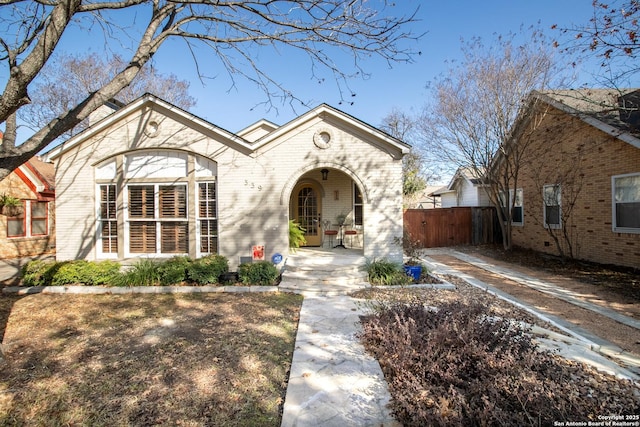 view of front of house