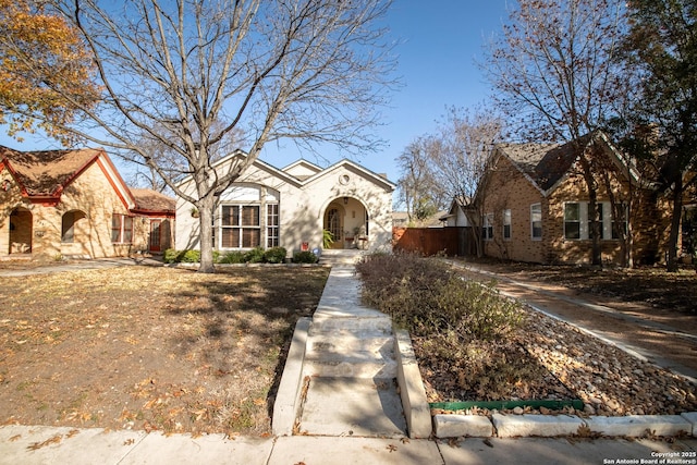 view of front of house