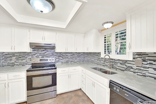 kitchen featuring white cabinetry, a tray ceiling, electric range, dishwasher, and sink