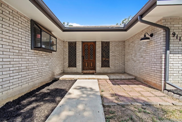 view of property entrance