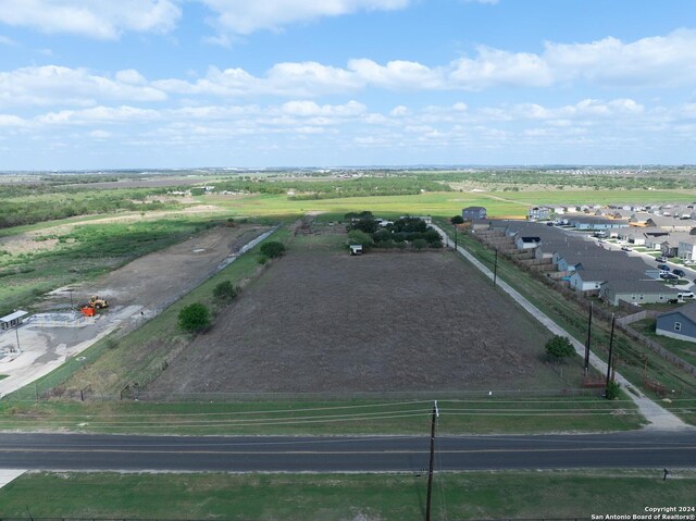 3325 N Abbott Rd, Saint Hedwig, TX 78152