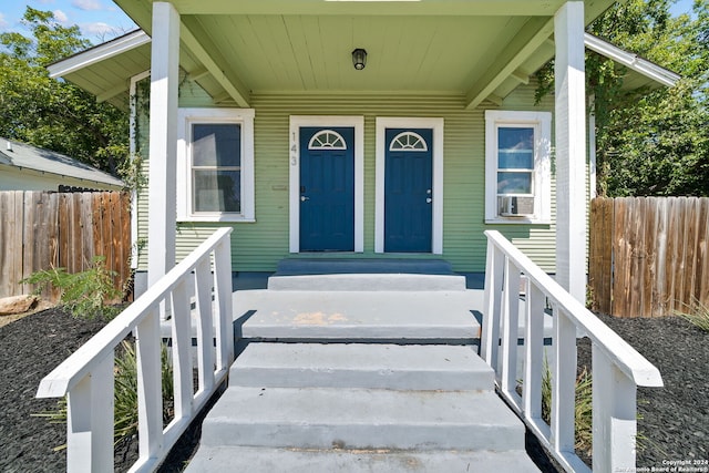 property entrance with a porch