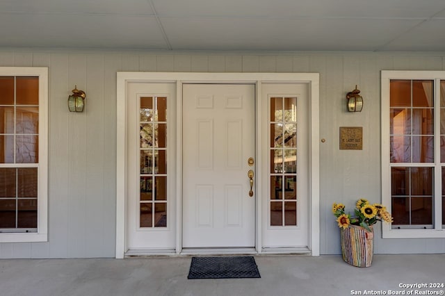 view of entrance to property