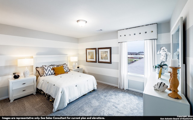 bedroom featuring carpet flooring