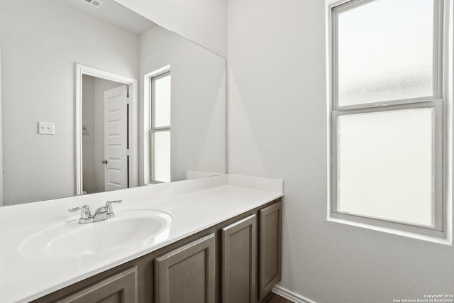 5103 Sandstone Way, San Antonio, TX 78222 - bathroom featuring vanity