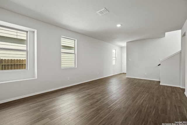 5103 Sandstone Way, San Antonio, TX 78222 - spare room with dark wood-style flooring and recessed lighting